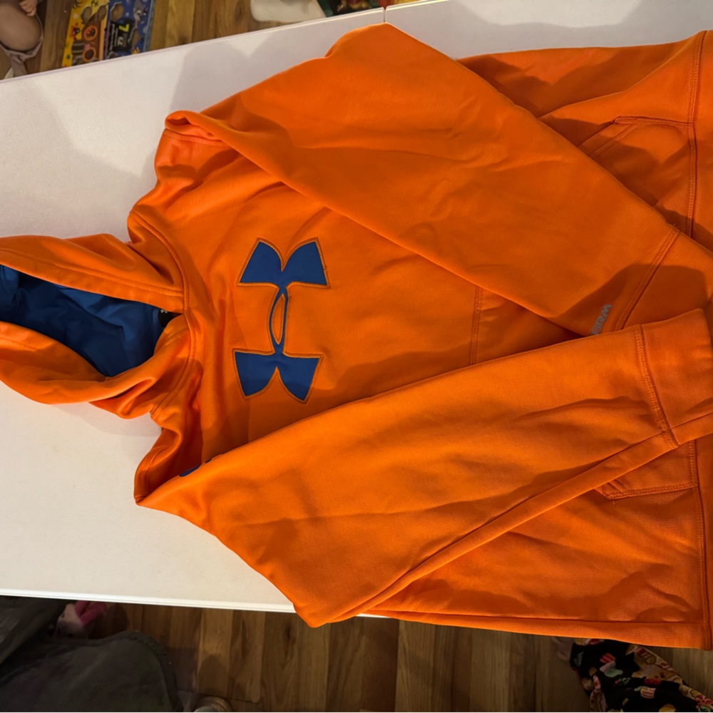 Boys YXL under Armor hoodie orange and blue